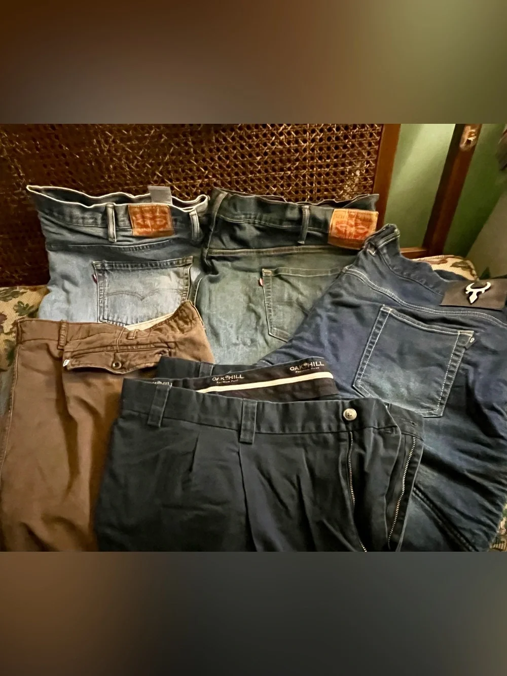 Lot or 5 Big and Tall size men’s bottoms - Levi’s, Covec Bull-it jeans, Oakhill